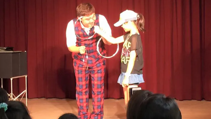 出張マジックご依頼承ります!マジックショーのイメージ写真集 181 10406422 393162780875013 22 - 出張マジックショー