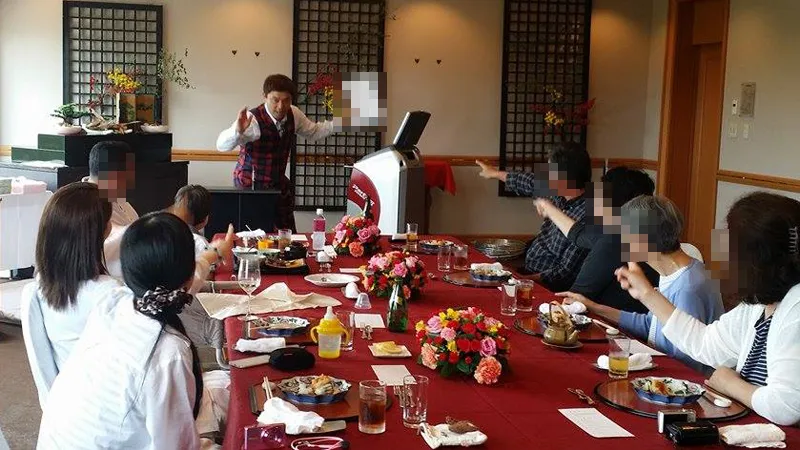 出張マジックご依頼承ります!マジックショーのイメージ写真集 23 11998359 1600198480232302 5 - 出張マジックショー