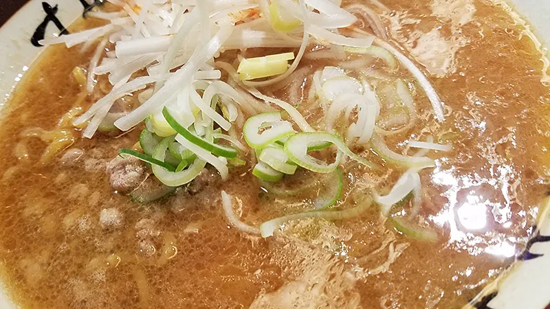 札幌　すみれ　ラーメン
