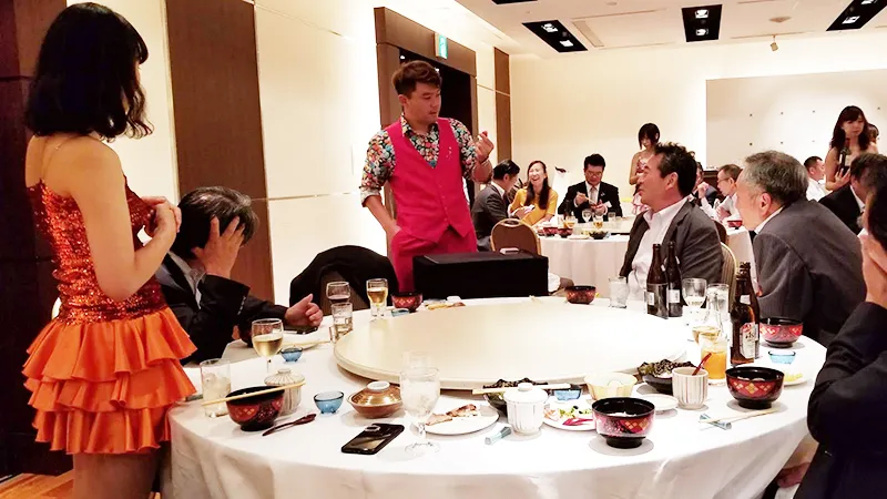 出張マジックご依頼承ります!マジックショーのイメージ写真集 36 20180913 193113 001 - 出張マジックショー