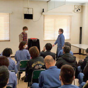 20211229 122425 3 - 出張マジックショー