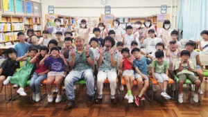 学童保育・児童クラブの皆様へ:出張マジシャン コンプレッサー 17 20240809 1115030 768x432 1 - 出張マジックショー