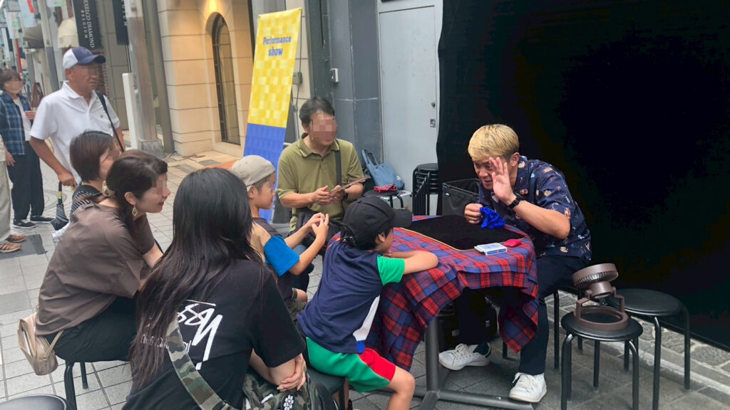 街なかで伝えるマジック