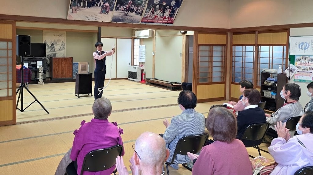 マジシャン　マーサ