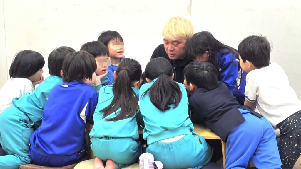 学童保育で折り紙マジック!工作で見つけた、あの子の意外な一面 7 学童保育で折り紙マジック